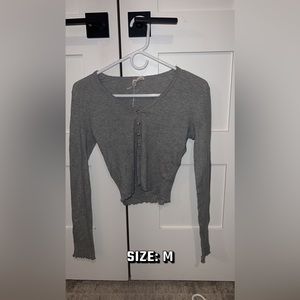 Gray long sleeve shirt